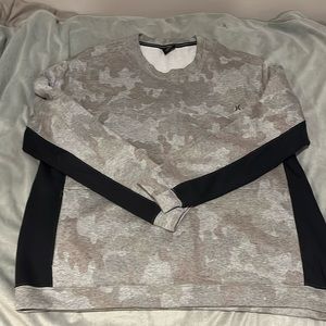 Men’s Hurley xl sweater